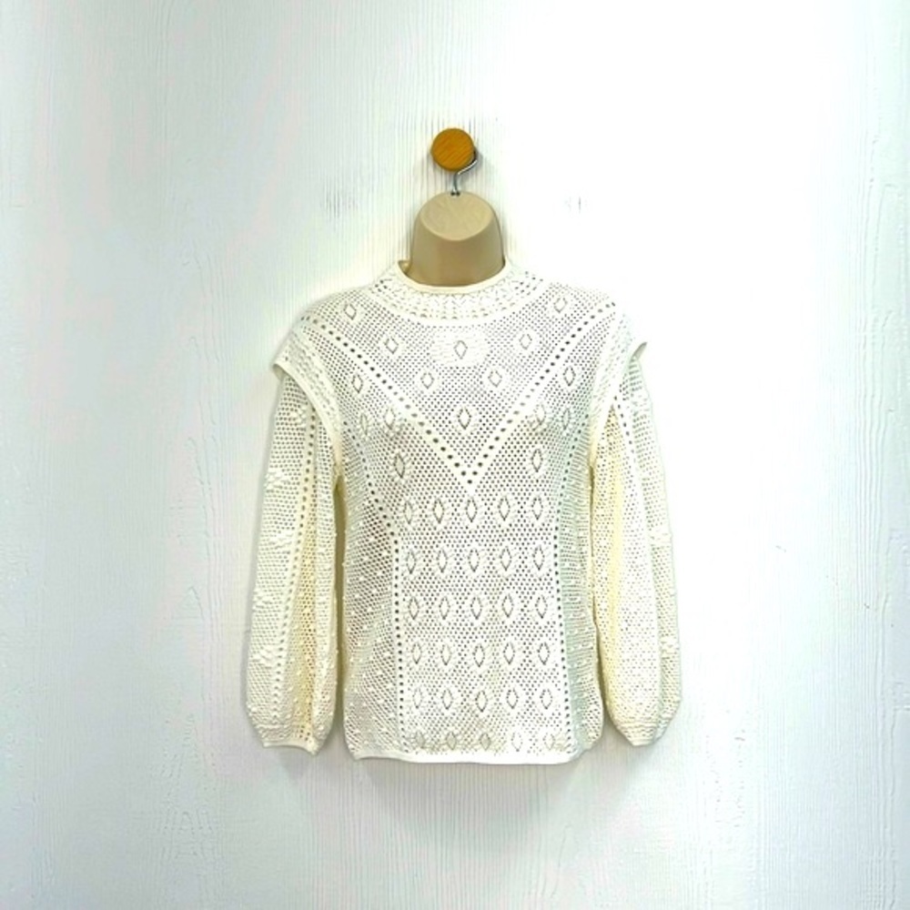 White House Black Market - White Pointelle Detail Gorgeous Sweater Size XS